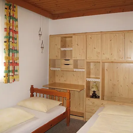 Haus Wiedhoelzl 140W *