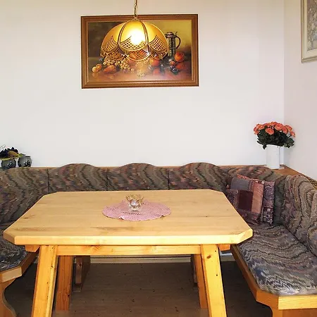 Haus Wiedhoelzl 140W *