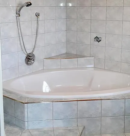 Haus Wiedhoelzl 140W *